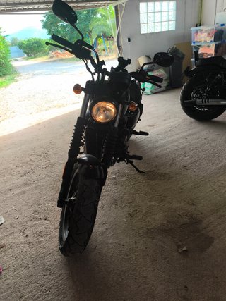 Hyosung Aquila 125 Negra