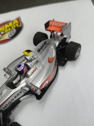 Scalextric McLaren MP4/24
