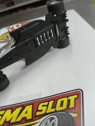 Scalextric McLaren MP4/24