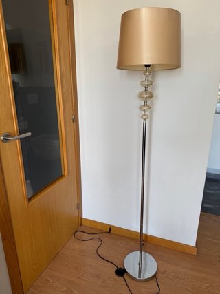 Lámpara de pie elegante