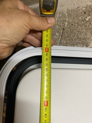 Puerta Autocaravana con Ventana