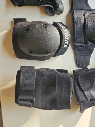 Conjunto protecciones rodillas, codos y muñecas