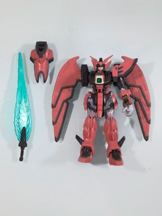 Gundam Wing action figure vintage 2000 Bandai