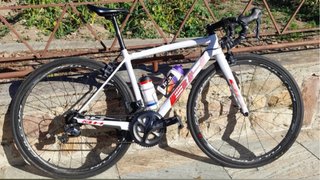 Bicicleta de carretera BH Ultralight