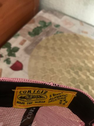 Gorra Corteiz Rosa Estrellas y Crucero