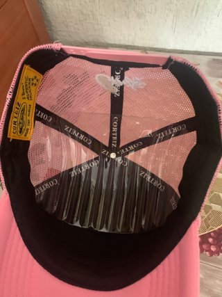 Gorra Corteiz Rosa Estrellas y Crucero