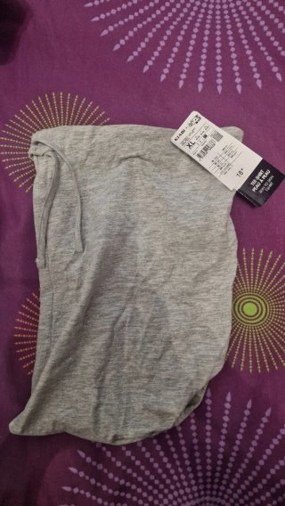 Camiseta porteo bebé gris