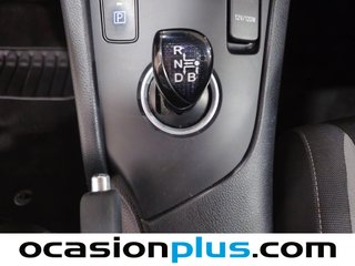 Toyota Auris 140H Touring Sports Active 100 kW (136 CV)