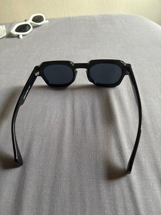Gafas de sol negras