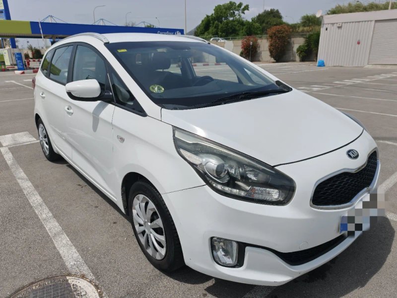 KIA Carens 2014 - foto 1