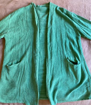 Cardigan Sing-Kei verde abierto bolsillos