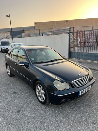 Mercedes-Benz Clase C 320 V6 218cv Nacional