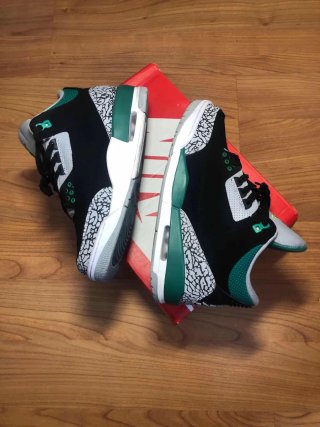 Jordan 4 Green Pine