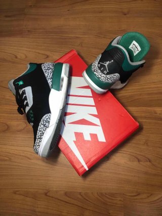 Jordan 4 Green Pine