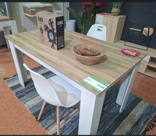 Mesa Comedor Madera y 4 Sillas Blancas