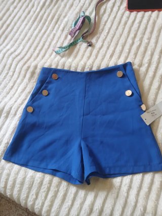 Pantaloni corti eleganti blu