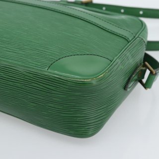 LOUIS VUITTON Epi Trocadero 27 Shoulder Bag Green