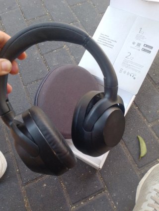 Cascos Sony con cancelación de sonido