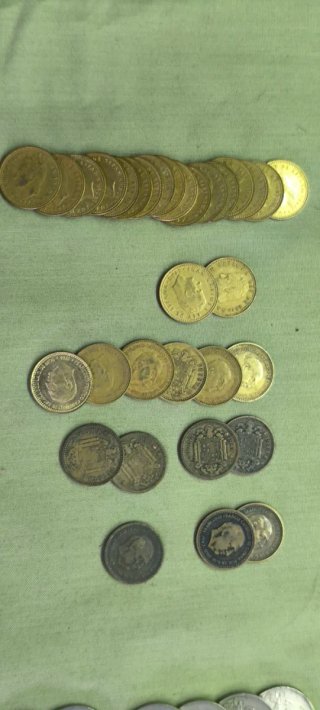 Lote de monedas antiguas