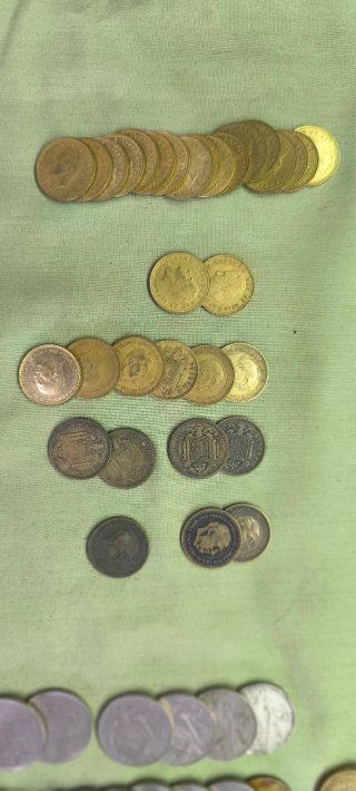 Lote de monedas antiguas
