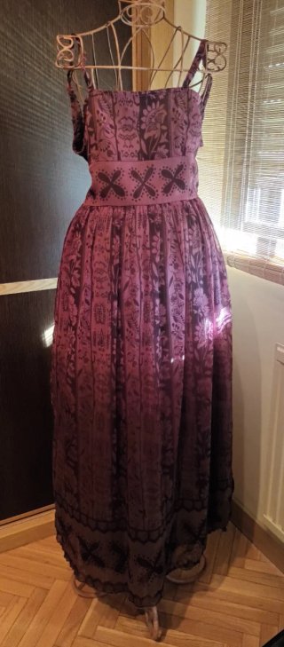 Vestido largo morado talla M