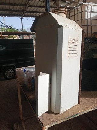 Caseta para termo exterior metálica 95 de alto