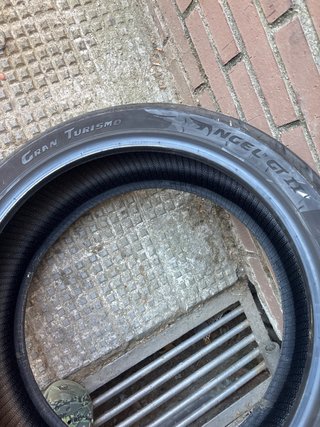 Neumático Pirelli Gran turismo Angel GT II