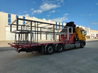 Portes con grua
