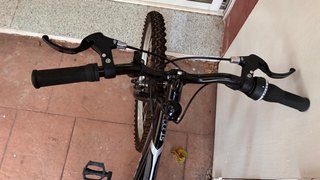 Bicicleta Rockrider Negra Infantil 24 como nuevo