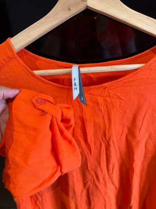 Blusa naranja manga larga