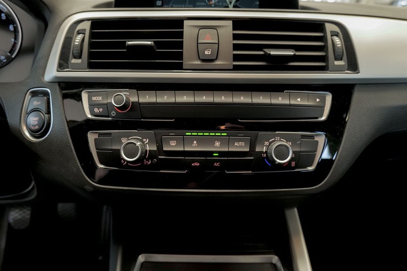 BMW Serie 1 2019, foto 34