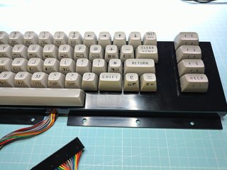 KEYBOARD COMMODORE 16 C16 + RE-GRAPHITIZATION N.4