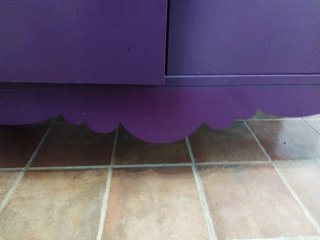 Mueble aparador de madera color morado Ikea