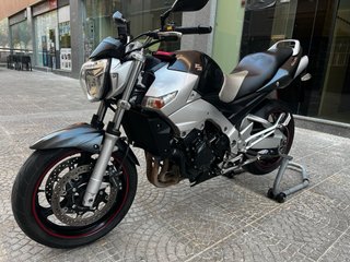 Suzuki GSR 600 Naked