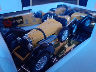 1/18 MODELLO BUGATTI TYPE 59 DEL 1934 BURAGO SCAT.