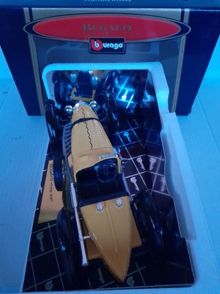 1/18 MODELLO BUGATTI TYPE 59 DEL 1934 BURAGO SCAT.