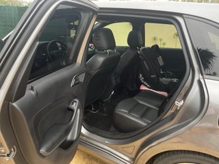 Mercedes-Benz 200B 2013
