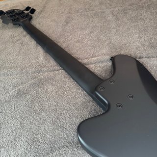 Ibanez TMB425b Bajo 5 cuerdas