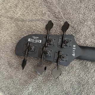 Ibanez TMB425b Bajo 5 cuerdas
