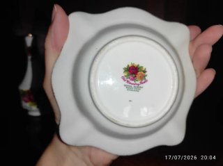Royal Albert Rose Porcelana Adornos