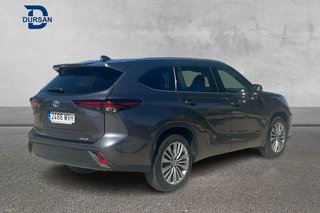Toyota Highlander Advance