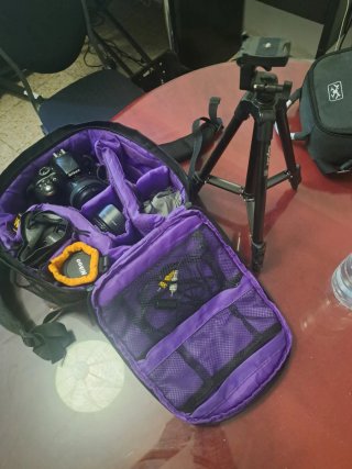 Nikon D3300 + 3 objetivos + trípode + mochila