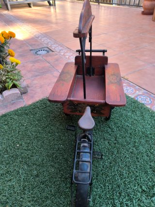 Carrito Triciclo Flores Vintage Madera y Forja