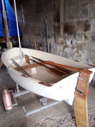 Barquita Fibrester 2,85m + carro varada