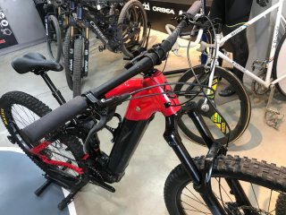 Bici elettrica Megamo Grave Rossa