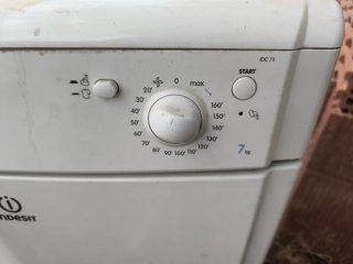 Secadora Indesit IDC 73