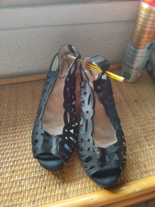 Zapatos de tacón negros verano