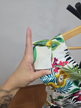 Vestido floral blanco