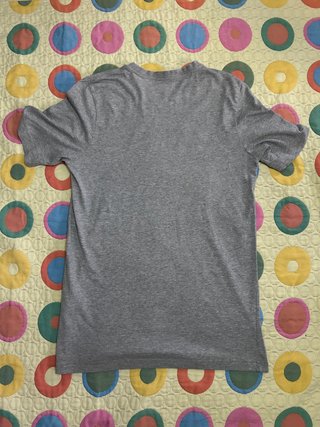 Camiseta Adidas gris logo M