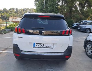 Peugeot 5008 2020